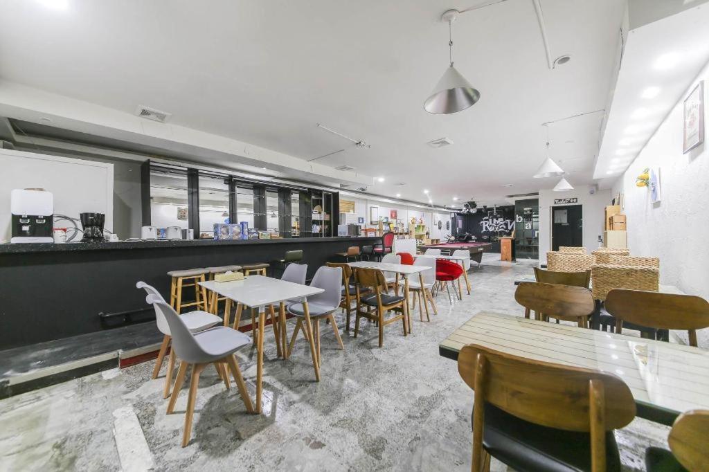 Hotel Gaon J Stay Seogwipo Exteriör bild
